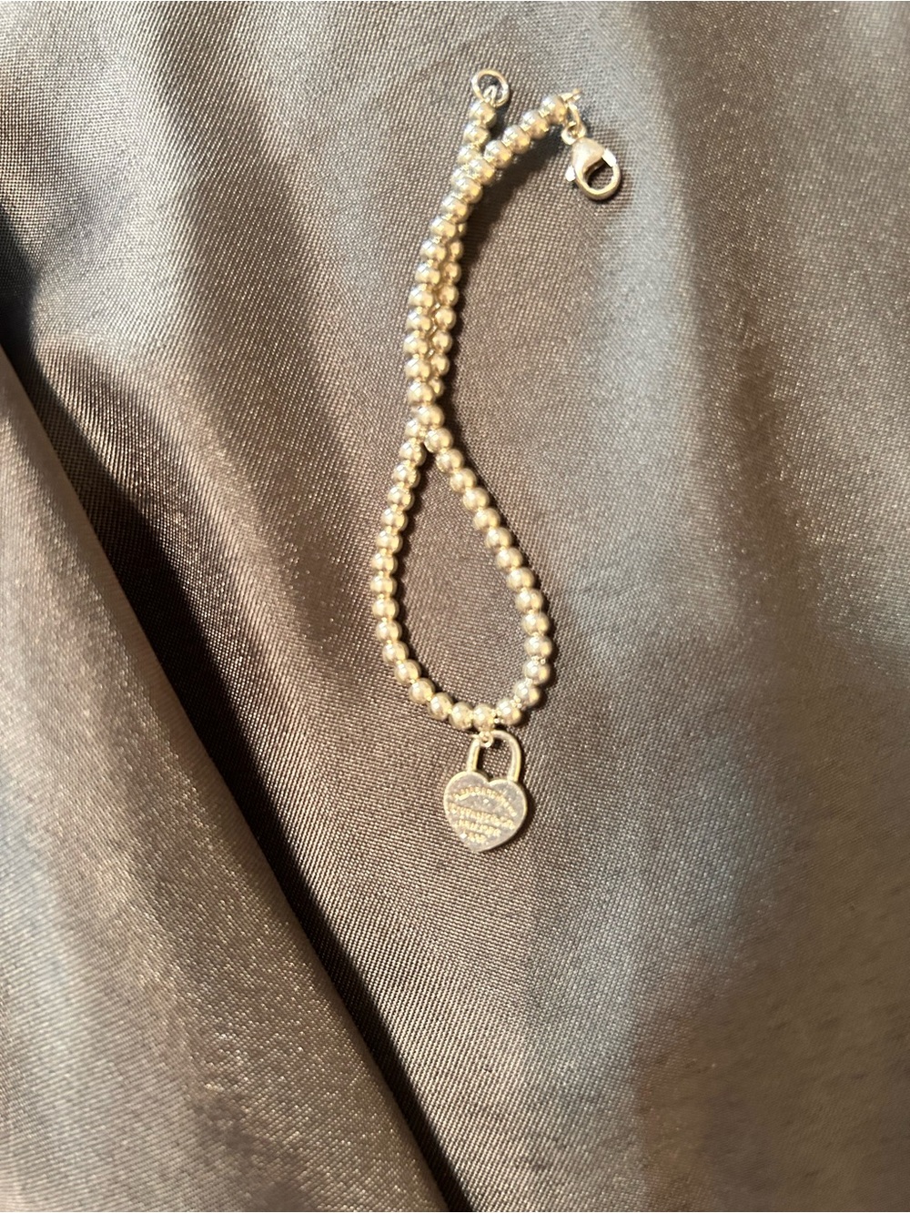 Tiffany and Co. Sterling Silver Bracelet with Heart Tag - Picture 4 of 4